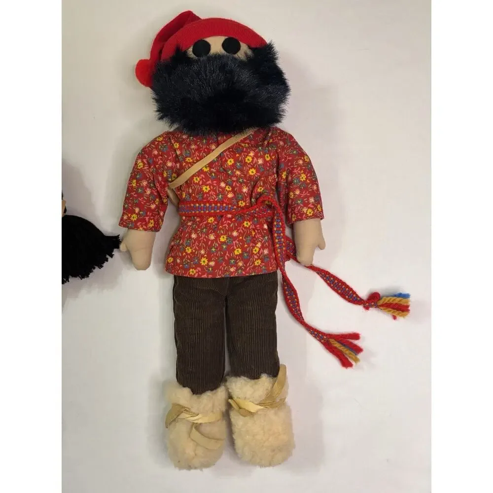 2 Alaskan Dolls Girl/Boy In Matching Indigenous Clothing Vtg. Collectables 12
